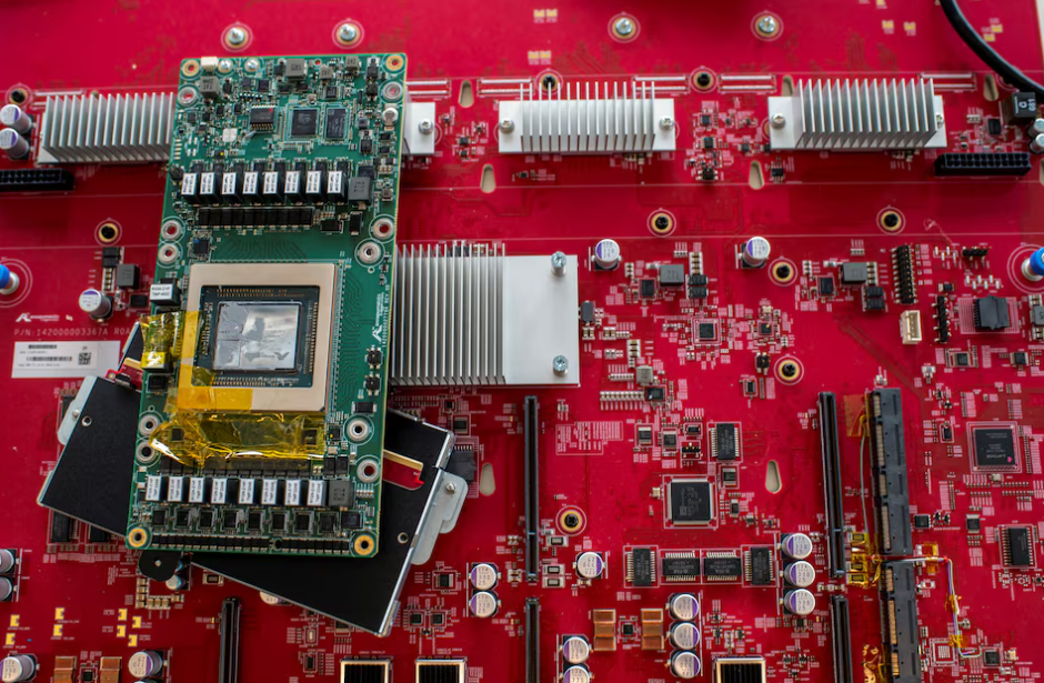 Amazon adopts Nvidia tech for future AI chips, rolls out upgraded servers to boost cloud-AI power