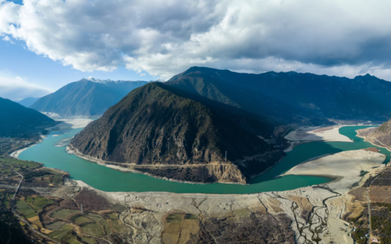 The Great Himalayan Dam: China’s Secretive Project and the Enormous Risks Involved